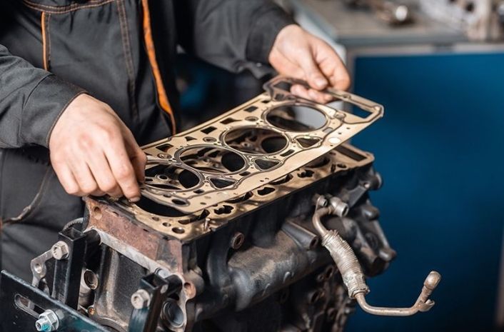 Signs and Causes of a Blown Engine and Costs of Repair