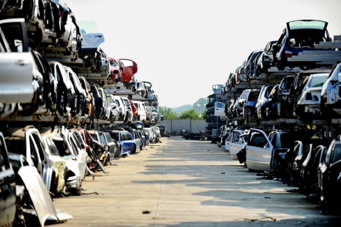 How Many Junk Cars are You Allowed to Own?