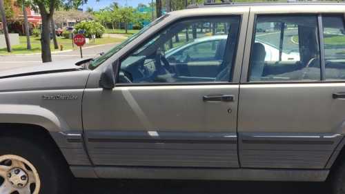 2000 Jeep Cherokee