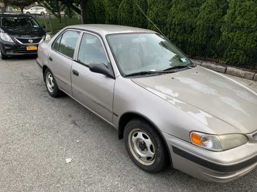 2000 Toyota Corolla