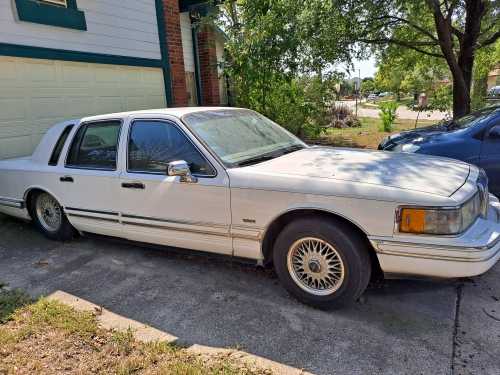 1994 Lincoln Town Car