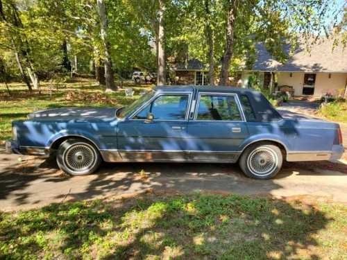 1988 Lincoln Continental