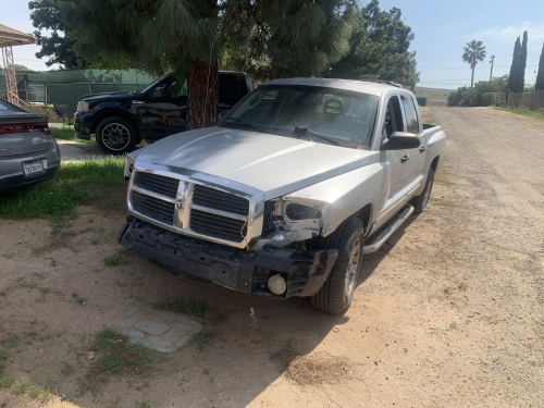 2003 Dodge Dakota