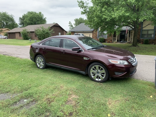 2011 Ford Taurus