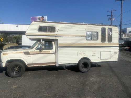 1982 Ford - F-250