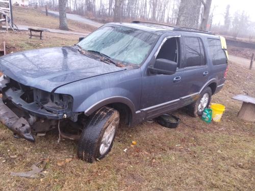 2004 Ford - Expedition